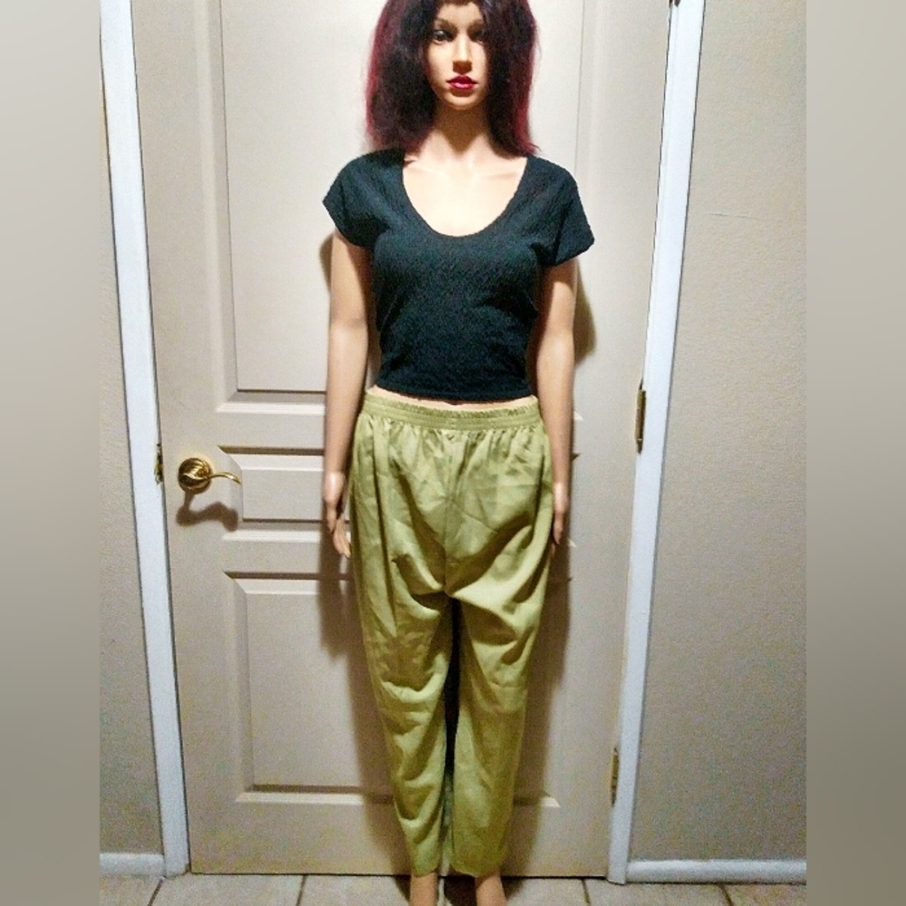 Vintage Y2K Fredrick's of Hollywood Lace Ruffle Collar Top.